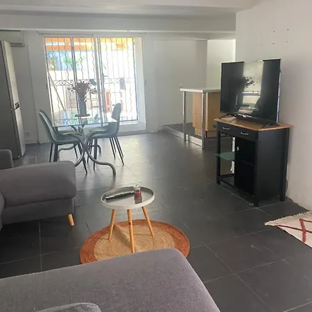 Maison A 10min De La